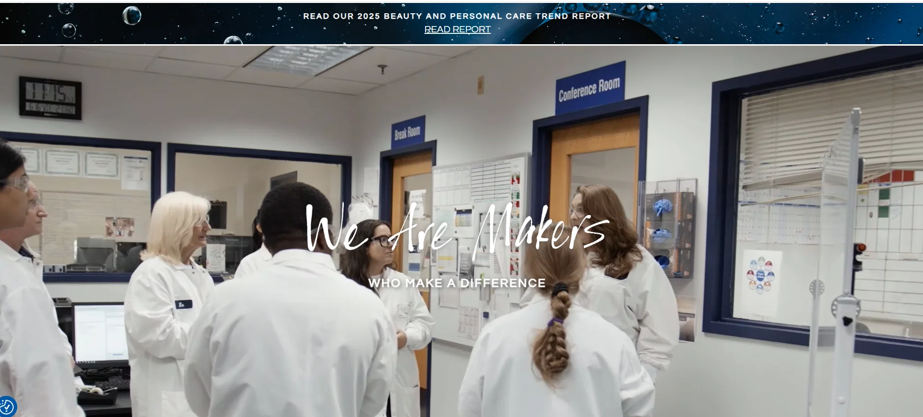 Team meeting in a laboratory environment